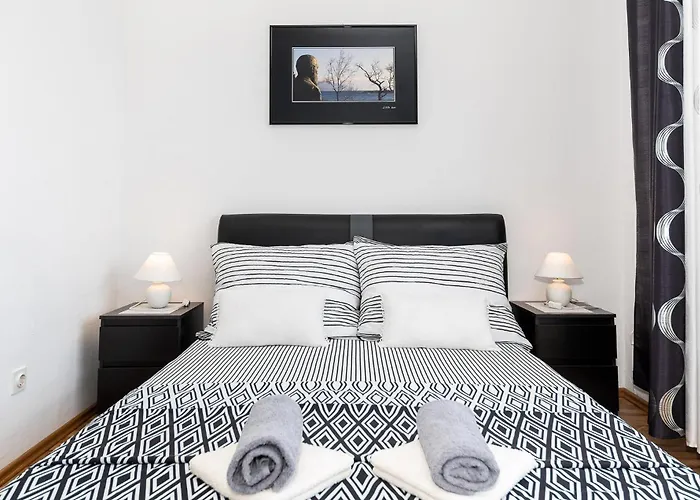 Apartamento Awesome In *